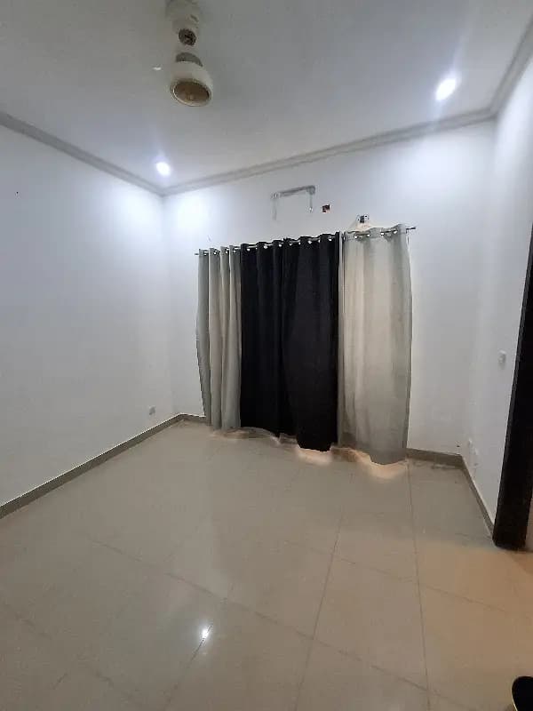 5 Marla (One Year Used) First Floor Flat For Sale