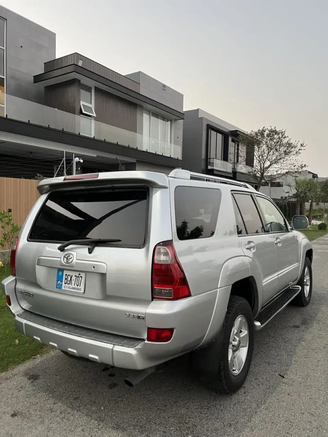 Toyota Surf 2003