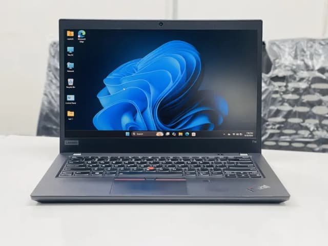Lenovo Thinkpad T14 Gen1 - Ryzen 5 PRO 4650U - Amd GPU/Touch Screen