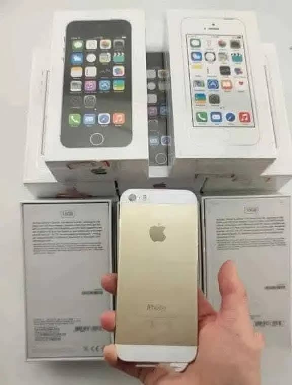 iPhone 5s 128GB only WhatsApp number 0327/42/72/440