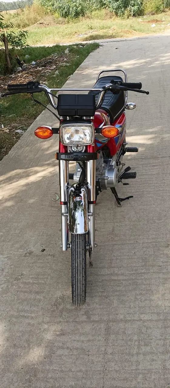 Honda 125 cc urgent for sale model 2022//0324/4582/836