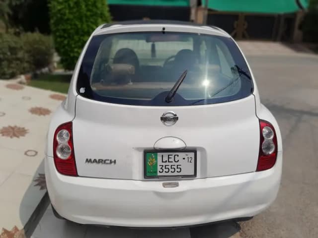 Nissan March 2009