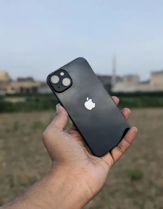 iPhone13 4month Sim time Exchange Possible