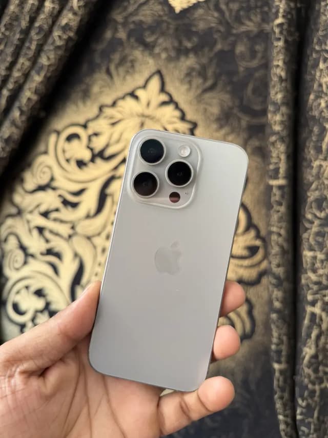 Apple iPhone 15 Pro