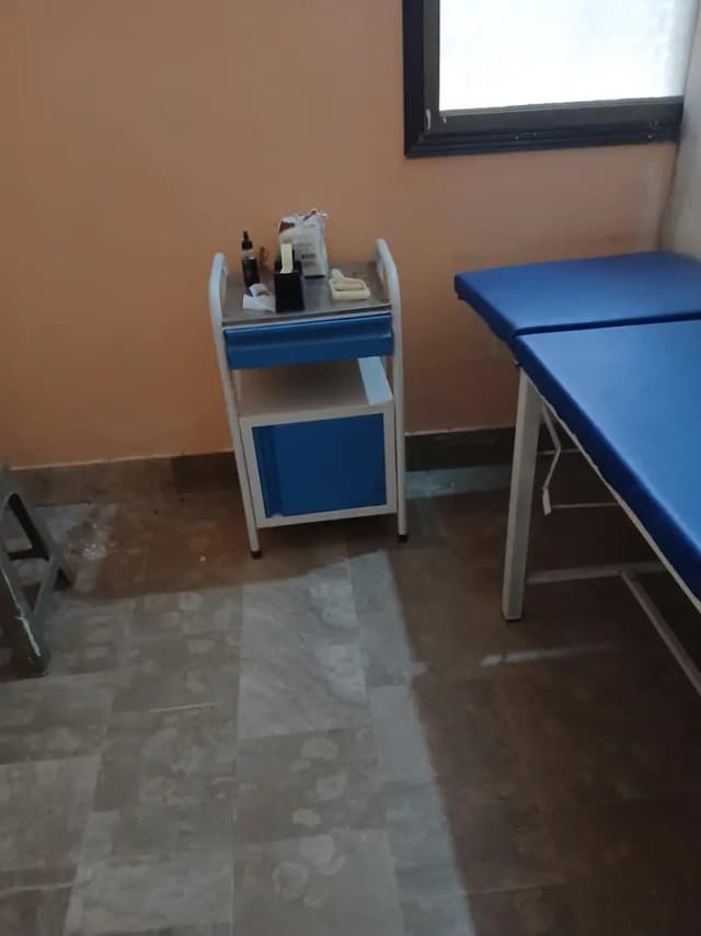 Bedside trolly bed