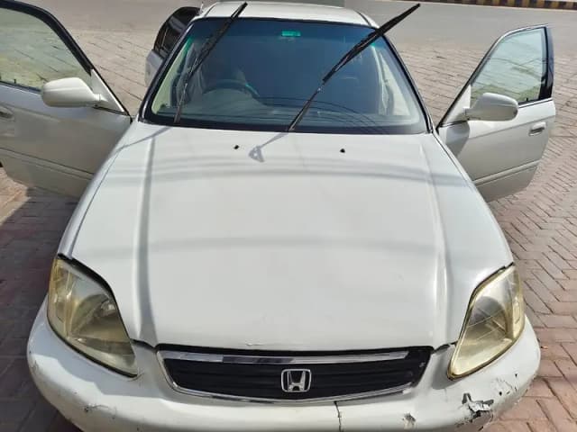 Honda Civic EXi 2001