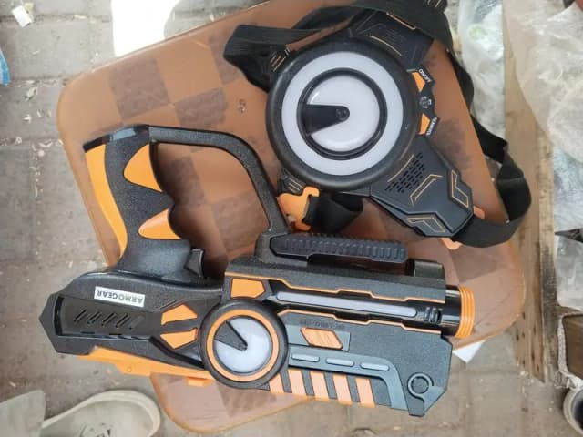 Armor gear laser tag toy guns