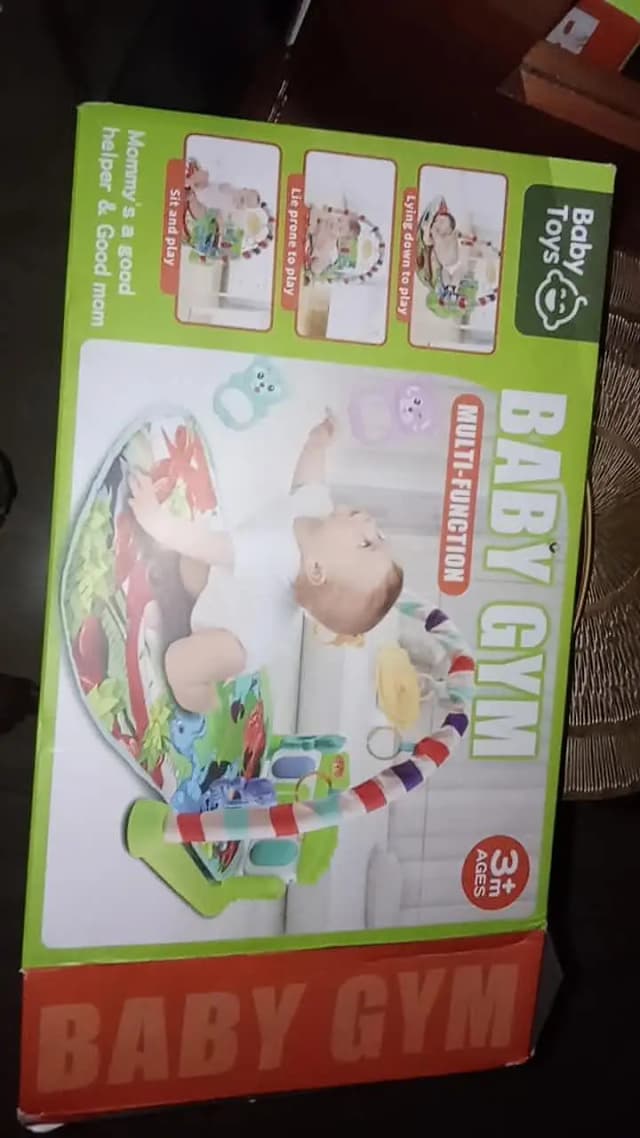baby play gym and mate