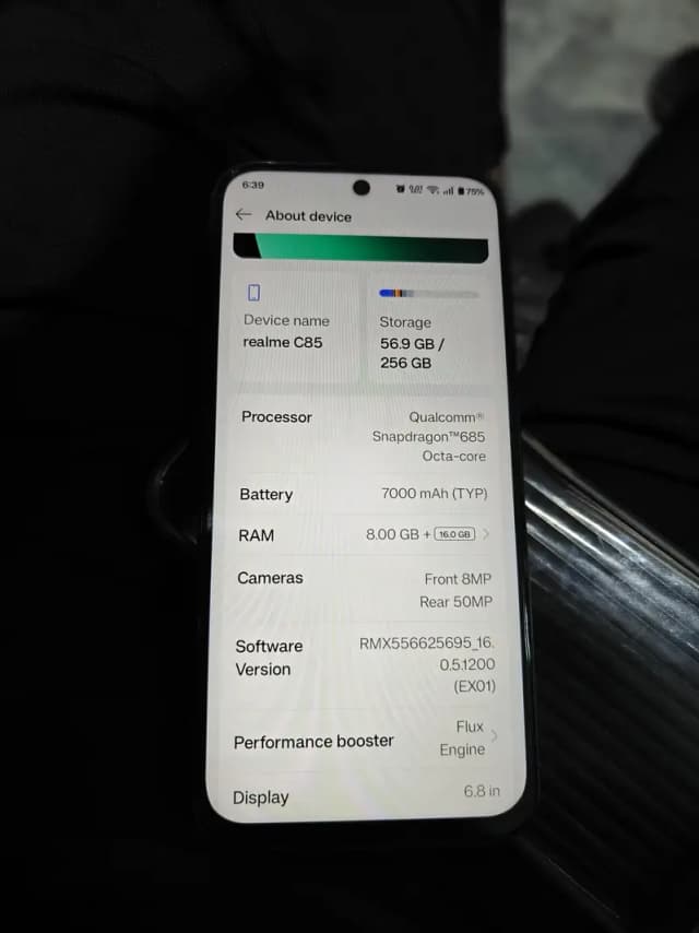 Realme C85 simple