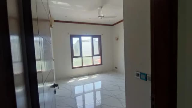 4 Bed new House with basement in DHA