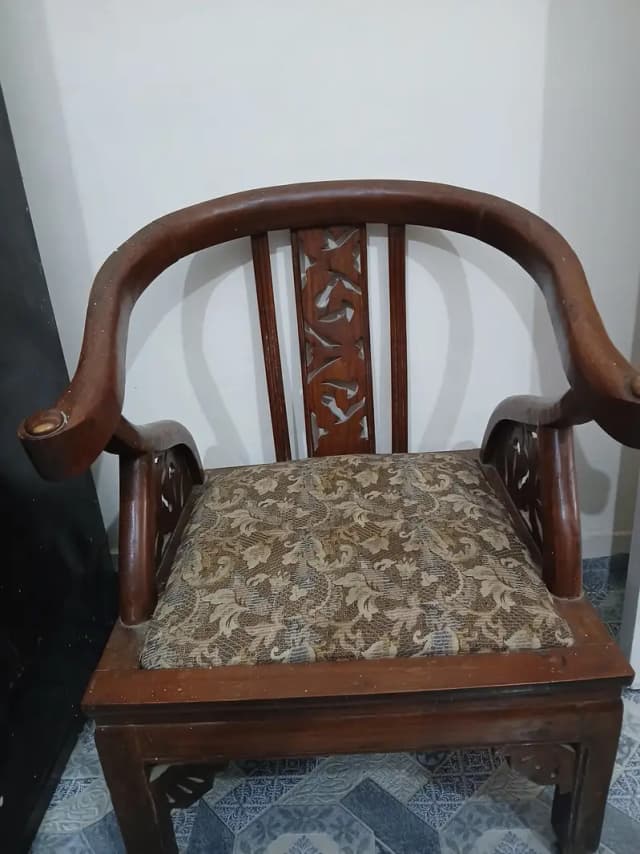 Small sofa set
