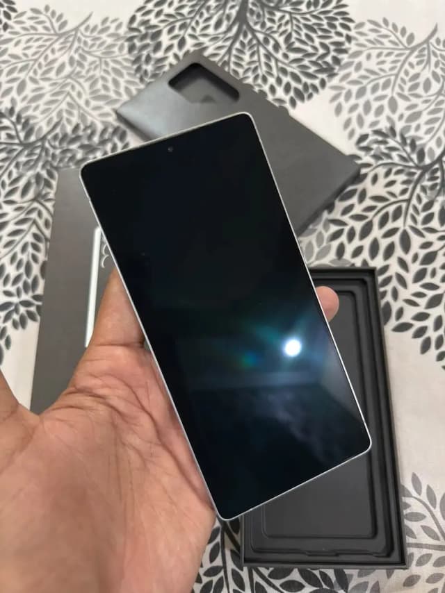 Samsung Mobile S25 Ultra