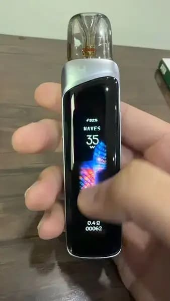 UWELL CALIBURN G4 PRO POD KIT VAPE 10/10 6 DAYS USED 2 COILS BOX