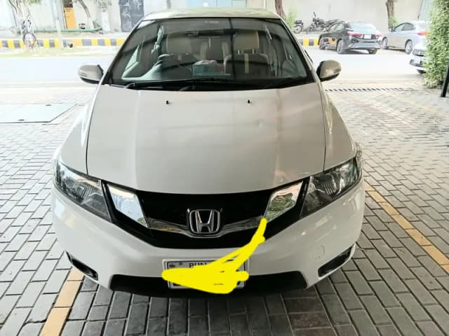 Honda City 2018 1.3 prosmatic 8.2/ 10 scoring car