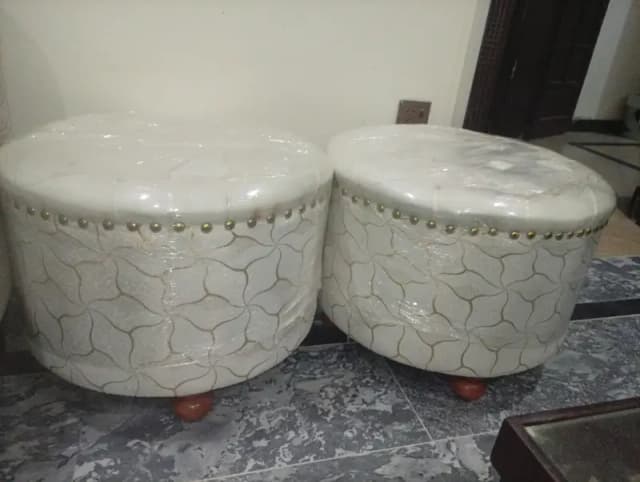 stool