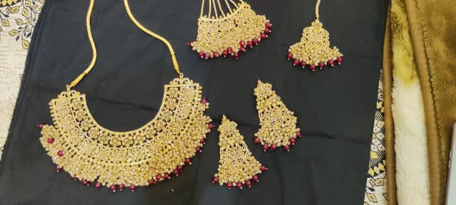 Pure Kundan Jewelry Set