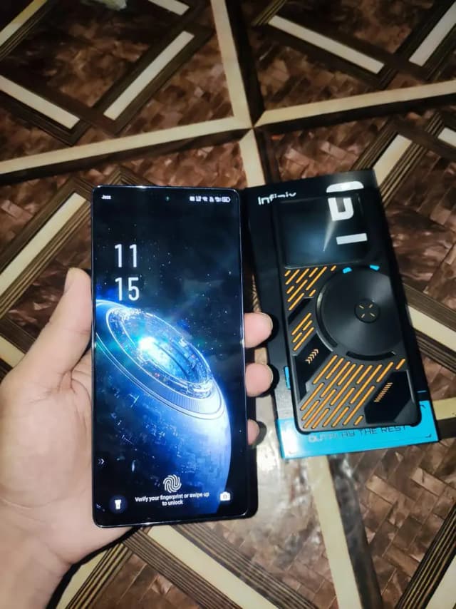 Infinix GT 20 Pro My WhatsApp No 03230864109