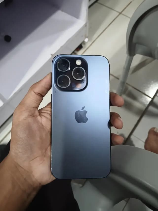 Apple iPhone 15 Pro