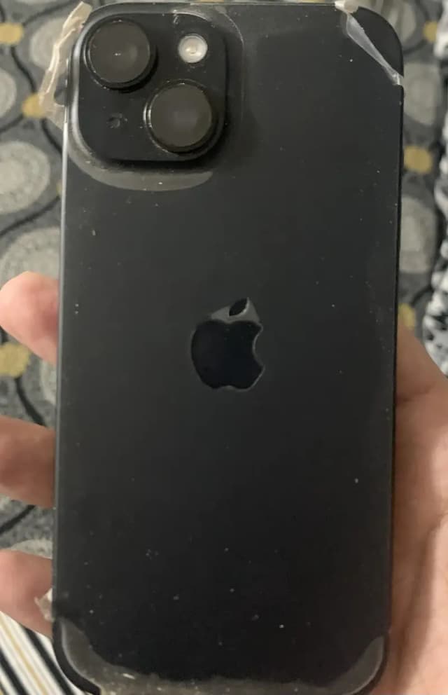 Apple iPhone 15