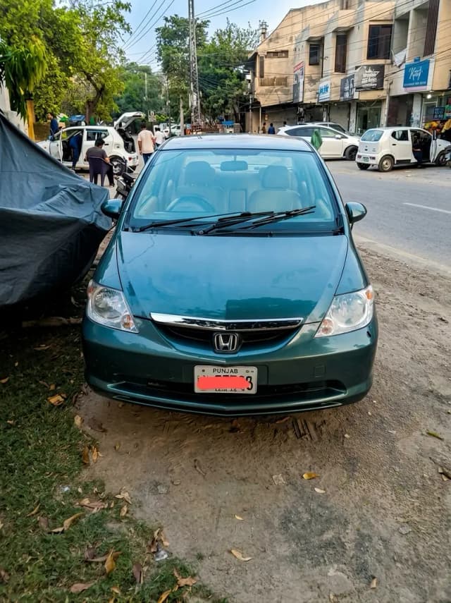 Honda City  Automatic 2005 | Inner / Outer Condition Geniune