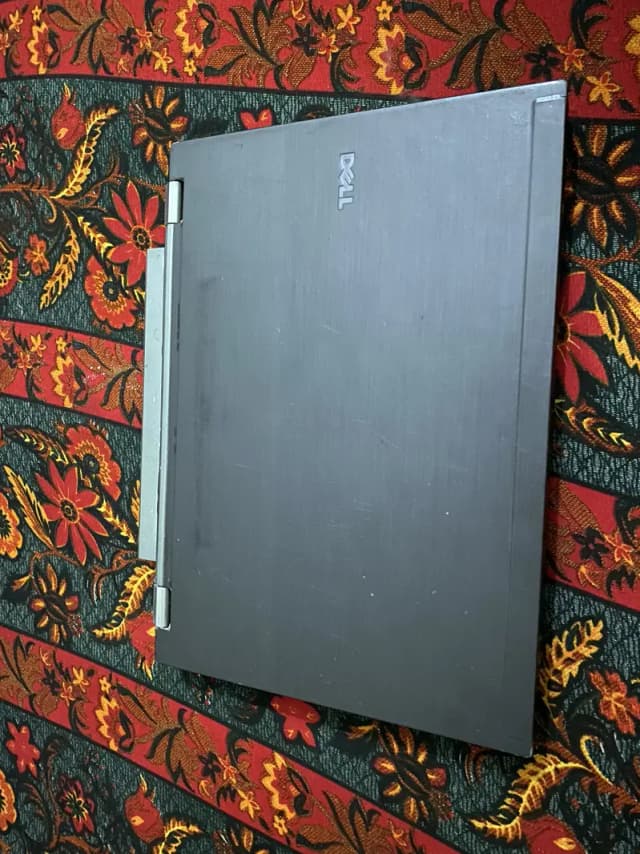Laptop dell