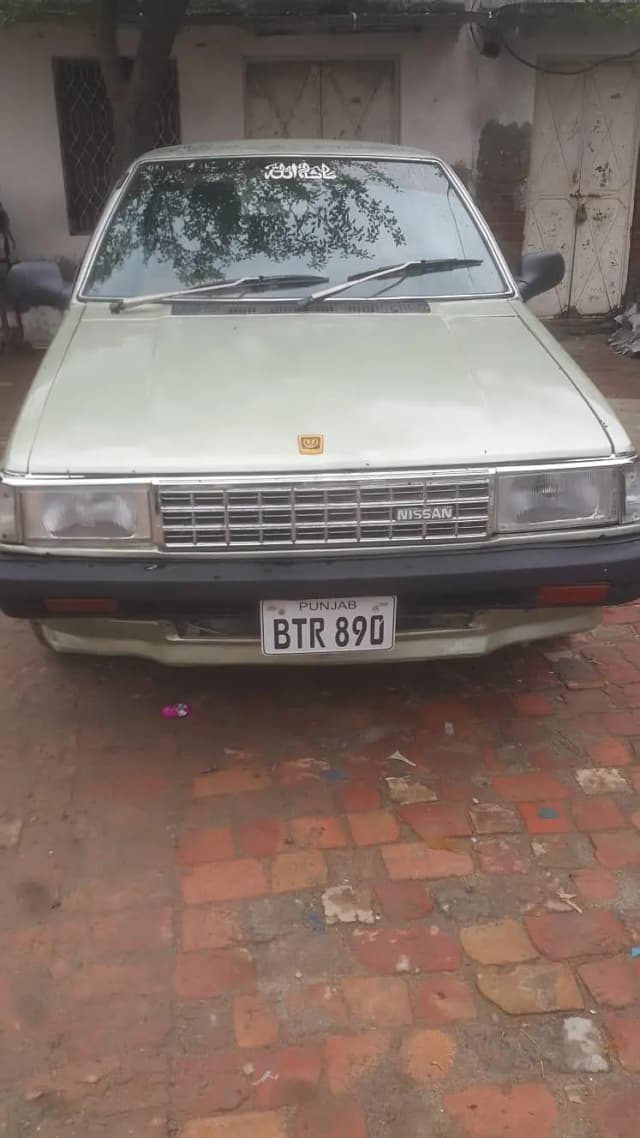 Nissan Sunny 1985