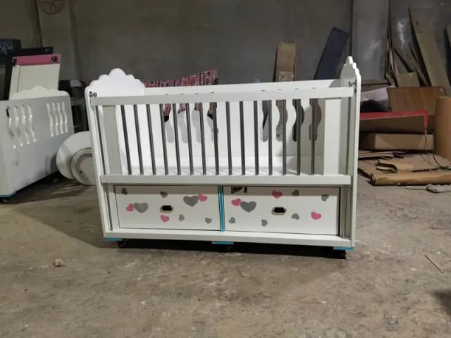 New Luxury baby cot / Crib / kids Gear / 0316,5004723
