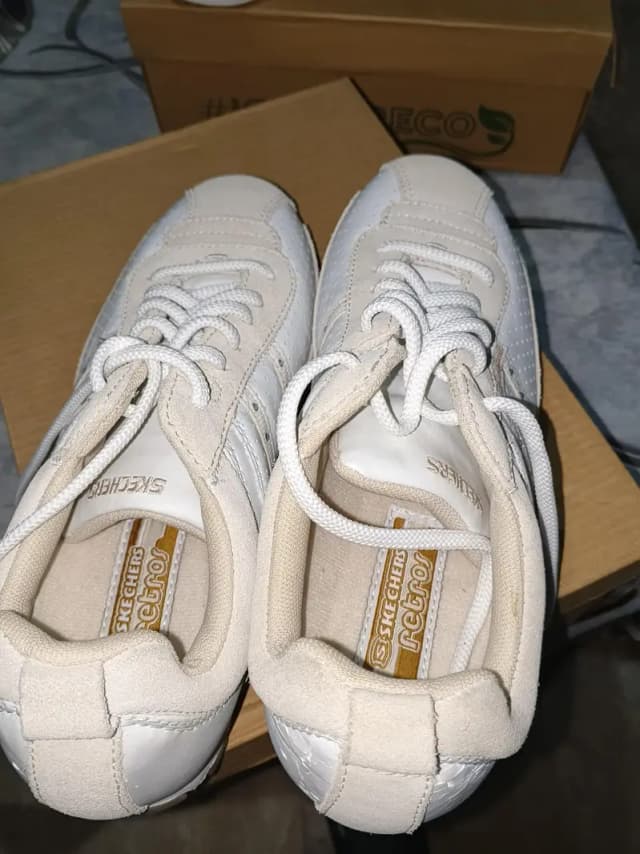 I want to sell my shoes