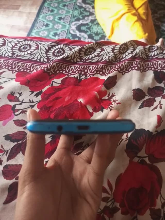 Infinix Hot 10i