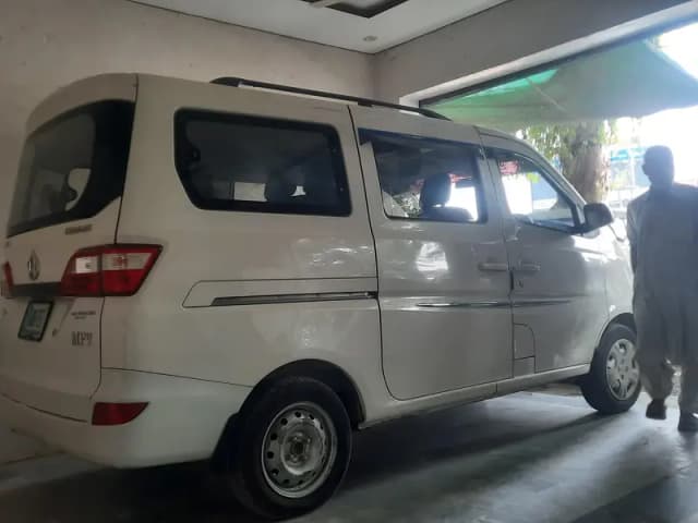 Changan Karvaan 2019