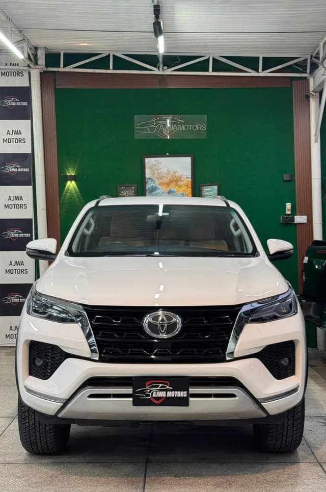 Toyota Fortuner 2022