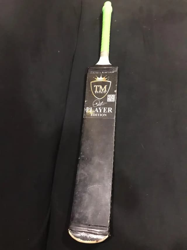 tape ball cricket bat original tm rawlakot.