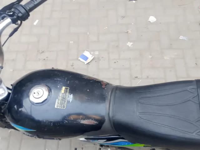 unique CD 70