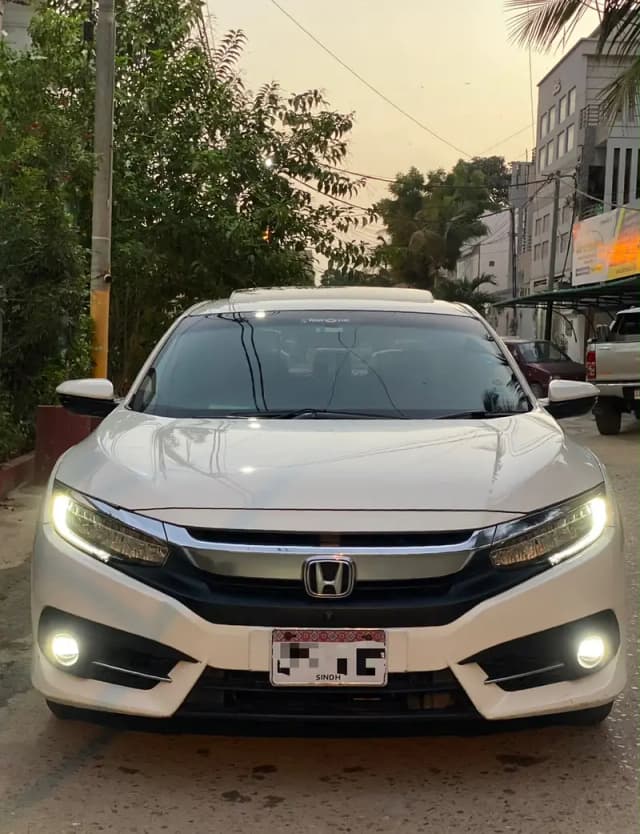 Honda Civic VTi Oriel Prosmatec 2022 Full Option