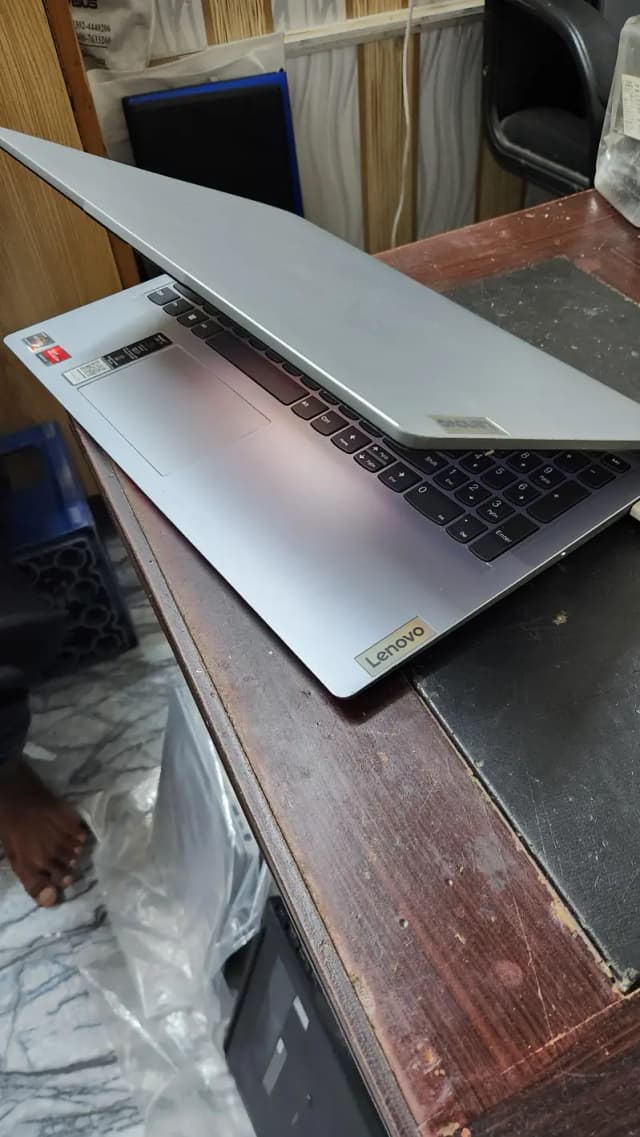 Lenovo ideapad 1 | ryzen 7 5700u