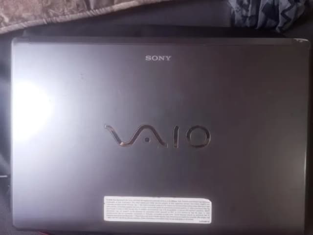 selling laptop