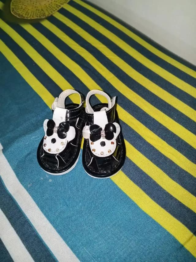 Baby girl shoes