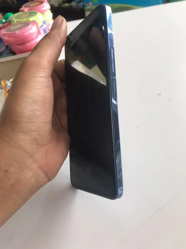 Vivo Y100