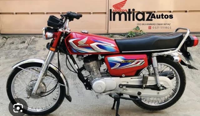 Jis bhai ke pass honda 125 hu for sale rbta kro 03324619640