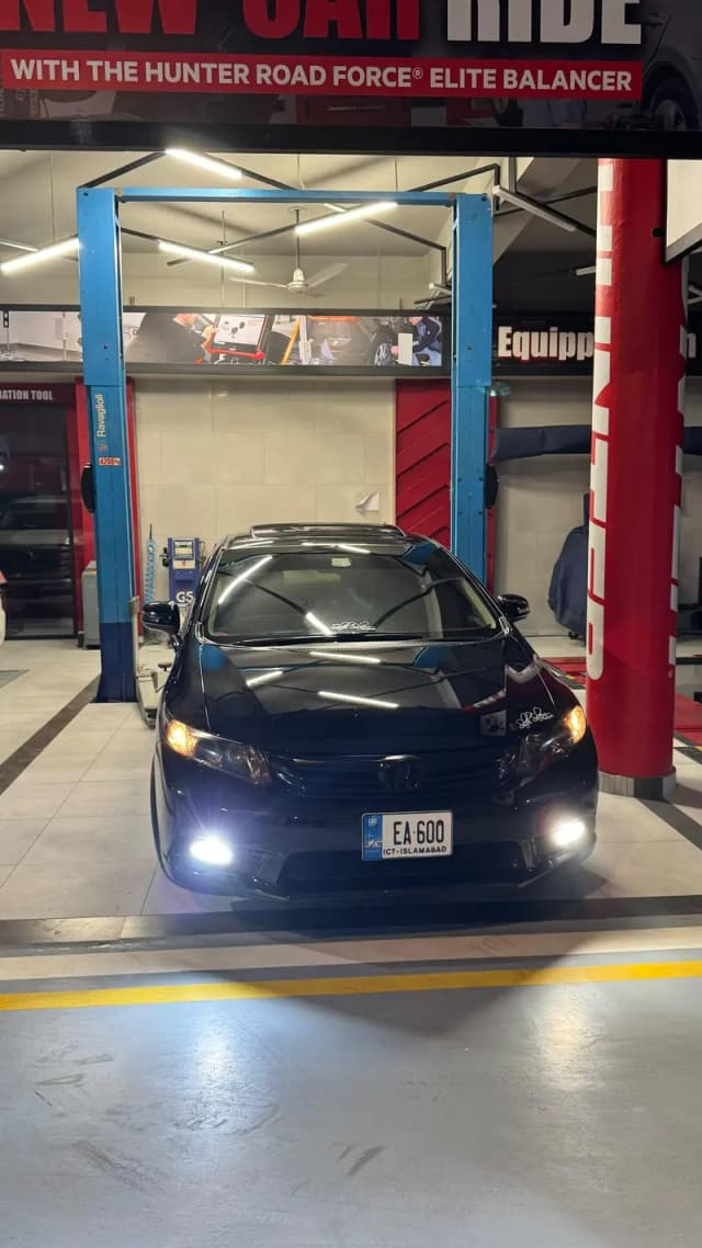 Honda Civic VTi Oriel Prosmatec 2015
