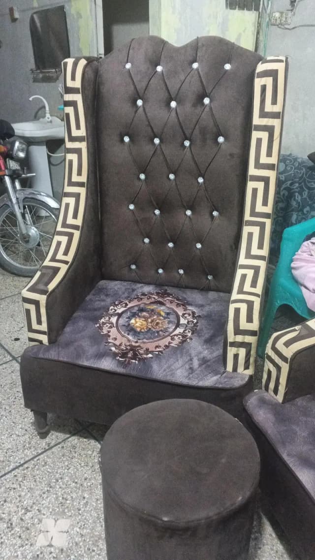 2 seater Sofa com Chairs