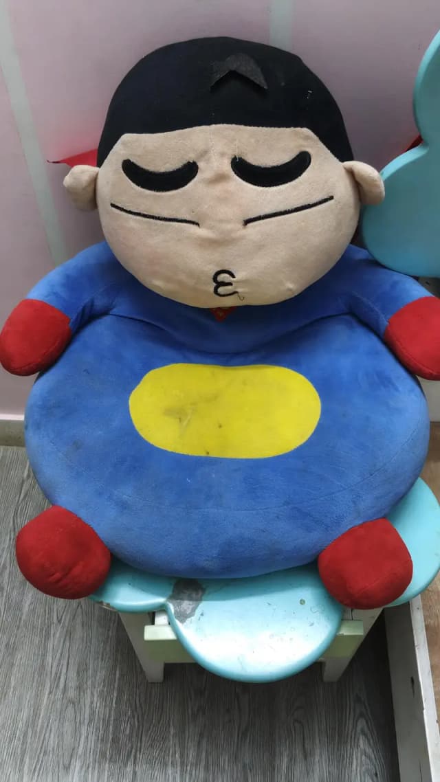 superman sofa