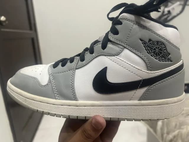 Latest collection of branded sneakers available now
