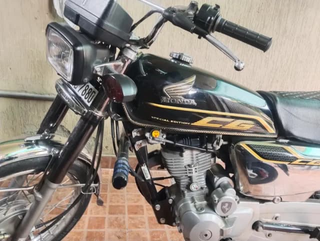 Honda CG 125 Special Edition (SE) 2022 Model – Low Mileage Urgent Sale