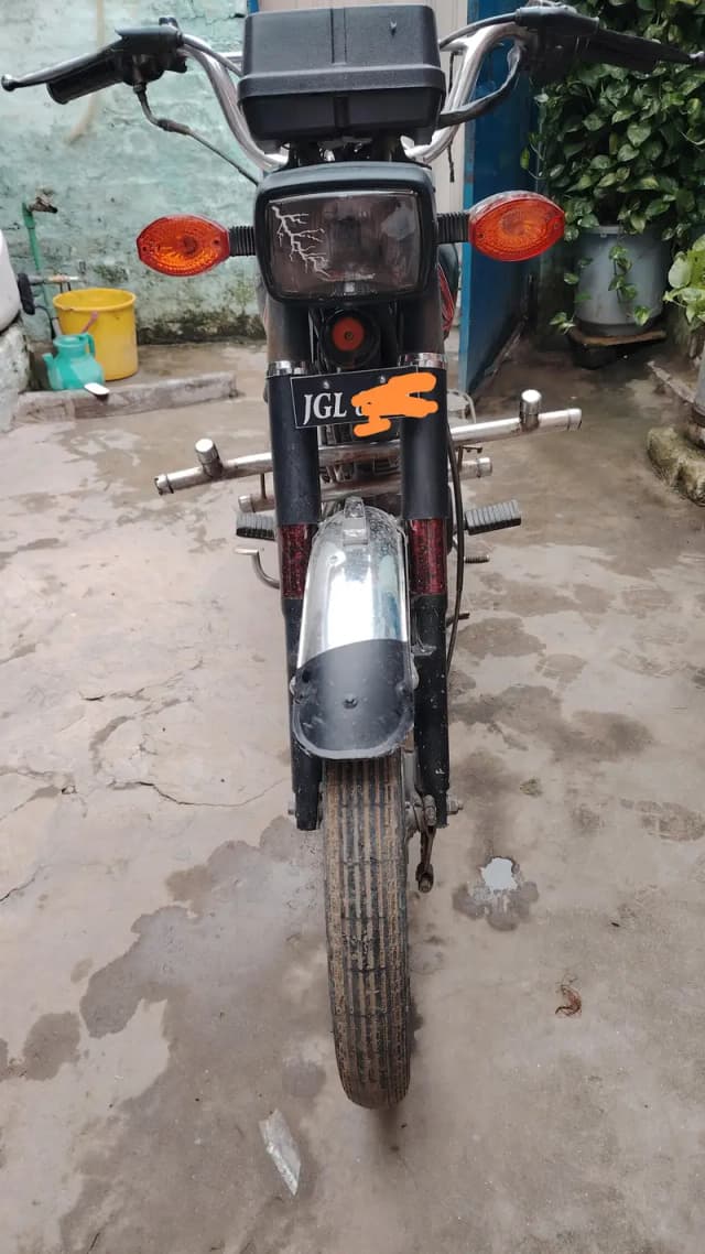 CG125