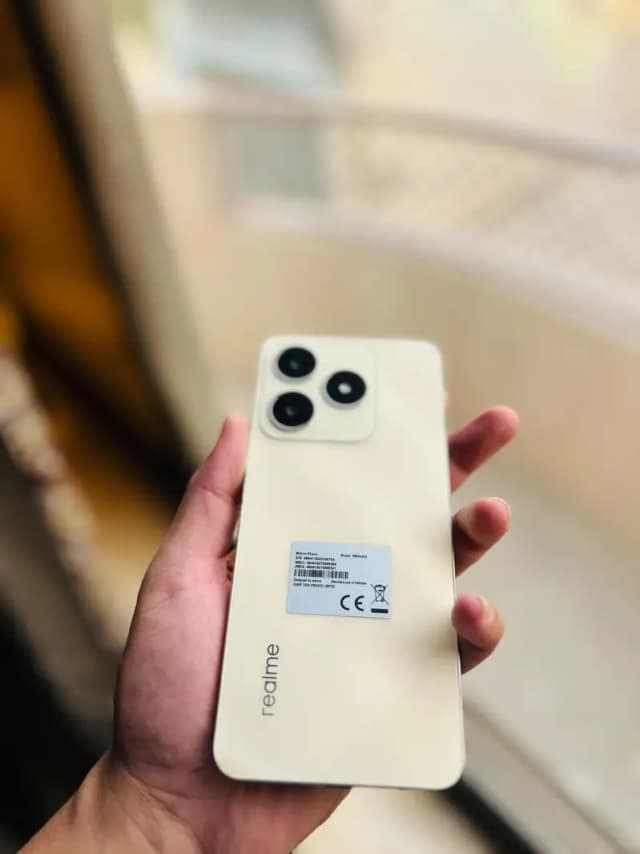 Realme C61