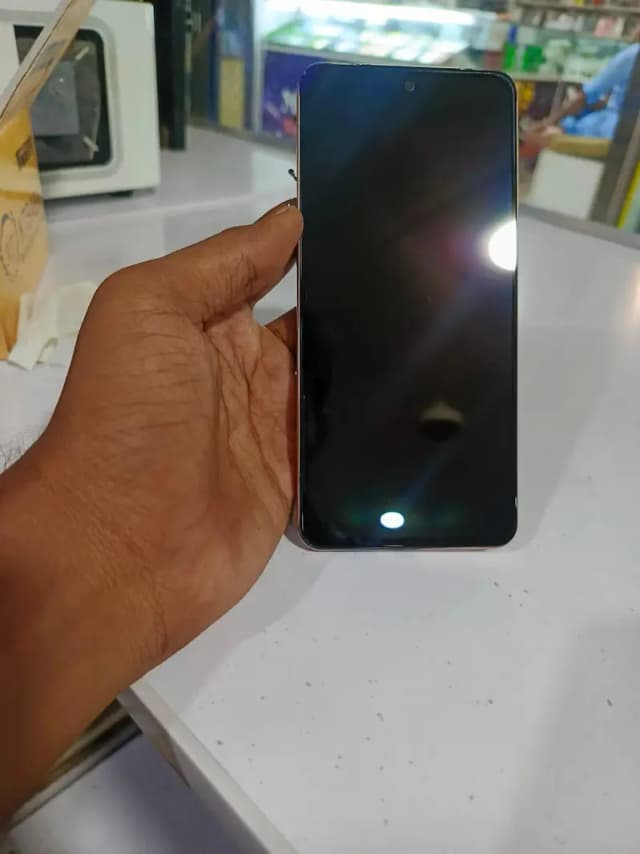Vivo V29e