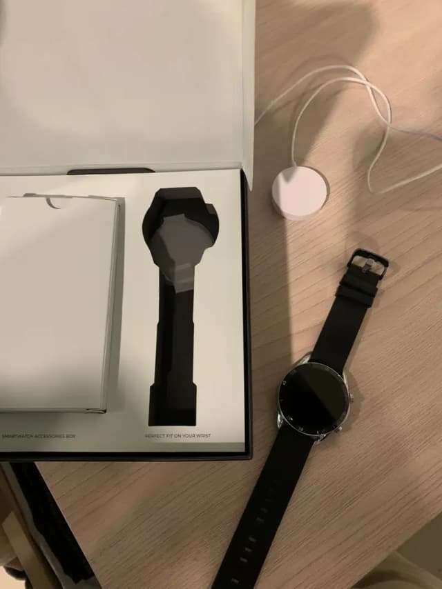 Crown watch zero lifestyle 9000