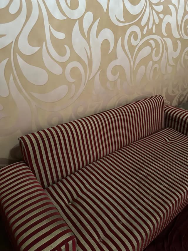 Sofa set