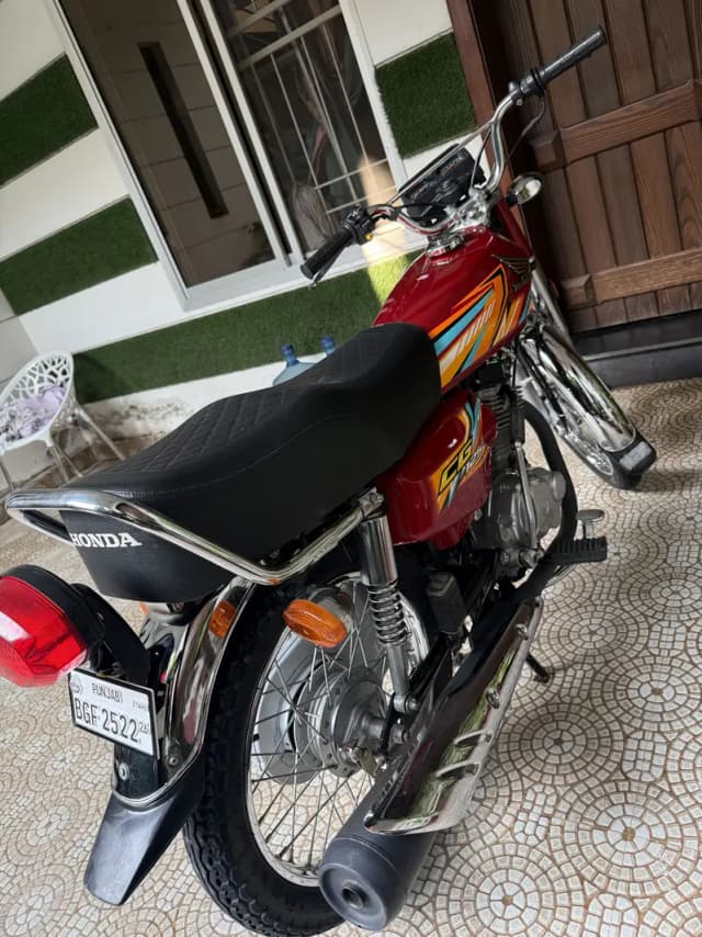 125 new 2026 model